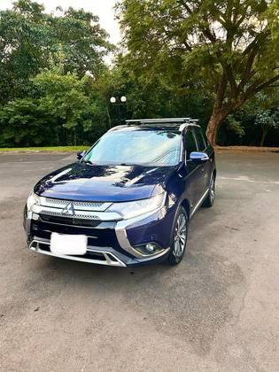 MITSUBISHI OUTLANDER 2.0 MIVEC GASOLINA HPE AUTOMÁTICO